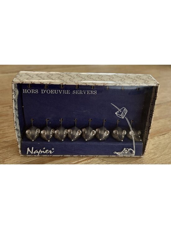 Napier Other - Vintage Napier Mouse Hors D'Oeuvre Servers Set of 8 Cocktail Picks Original Box
